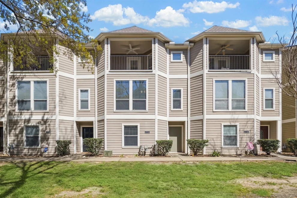 Unit for sale at 1730 Bevis Street, Houston, TX 77008