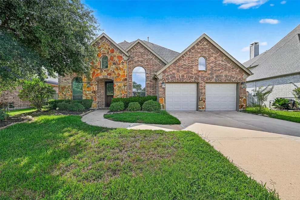 Unit for sale at 3311 Sunset Field Lane, Missouri City, TX 77459