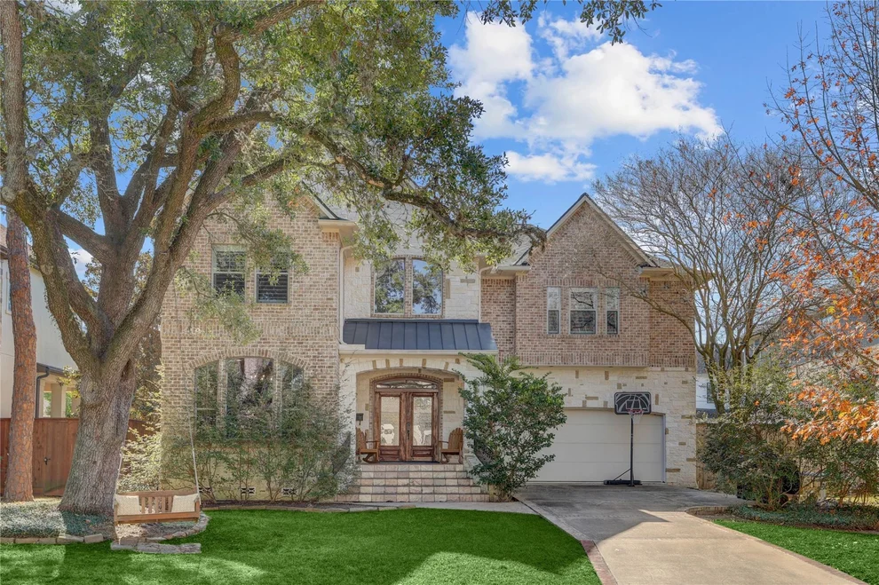 Unit for sale at 3607 Drummond Street, Houston, TX 77025