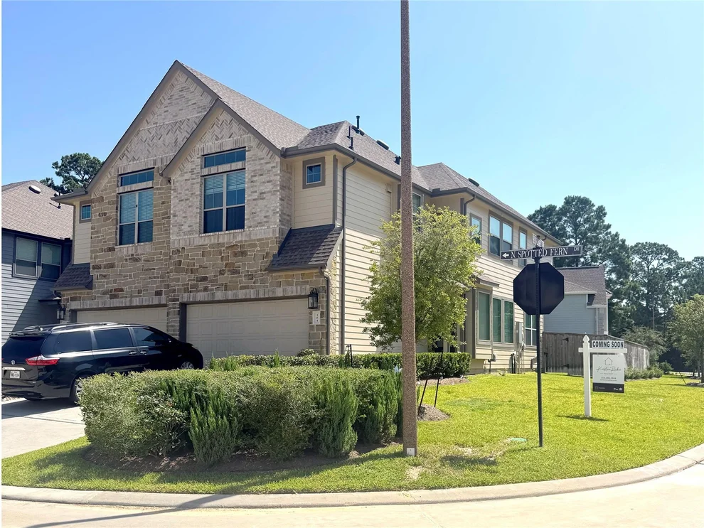 Unit for sale at 304 N Spotted Fern Drive, Montgomery, TX 77316