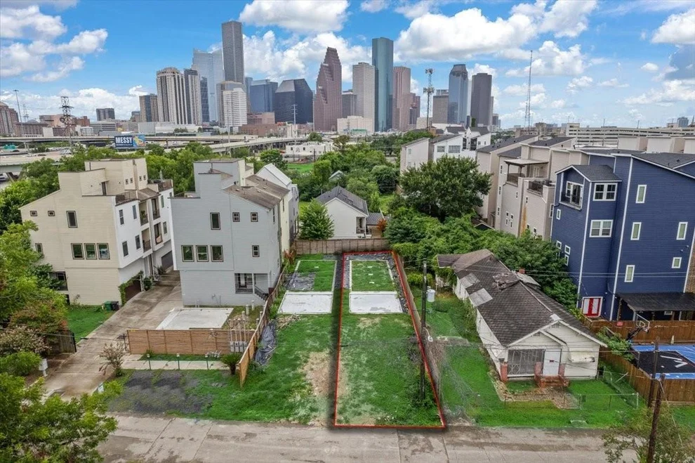 Unit for sale at 1011 Bingham Street, Houston, TX 77007