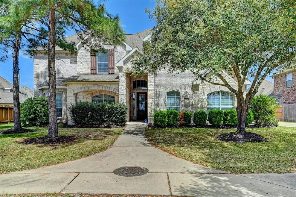Unit for sale at 25422 Richton Falls Drive, Richmond, TX 77406
