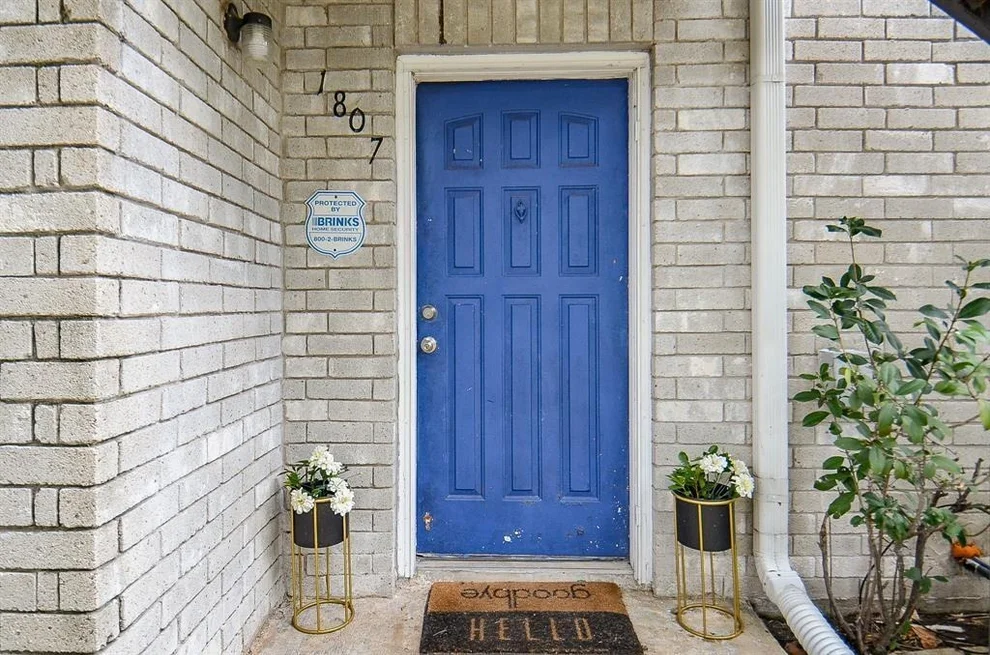 Unit for sale at 9700 Leawood Boulevard, Houston, TX 77099
