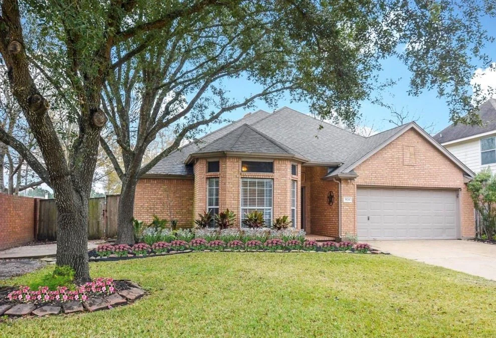 Unit for sale at 7634 Broken Oak Lane, Sugar Land, TX 77479