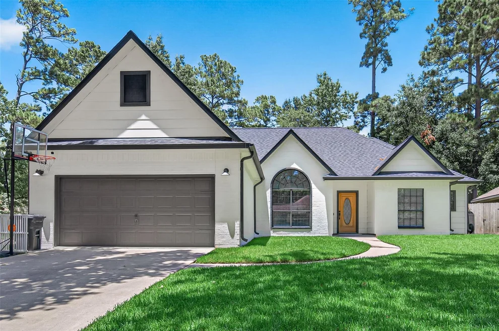 Unit for sale at 12430 Longfellow Drive, Montgomery, TX 77356