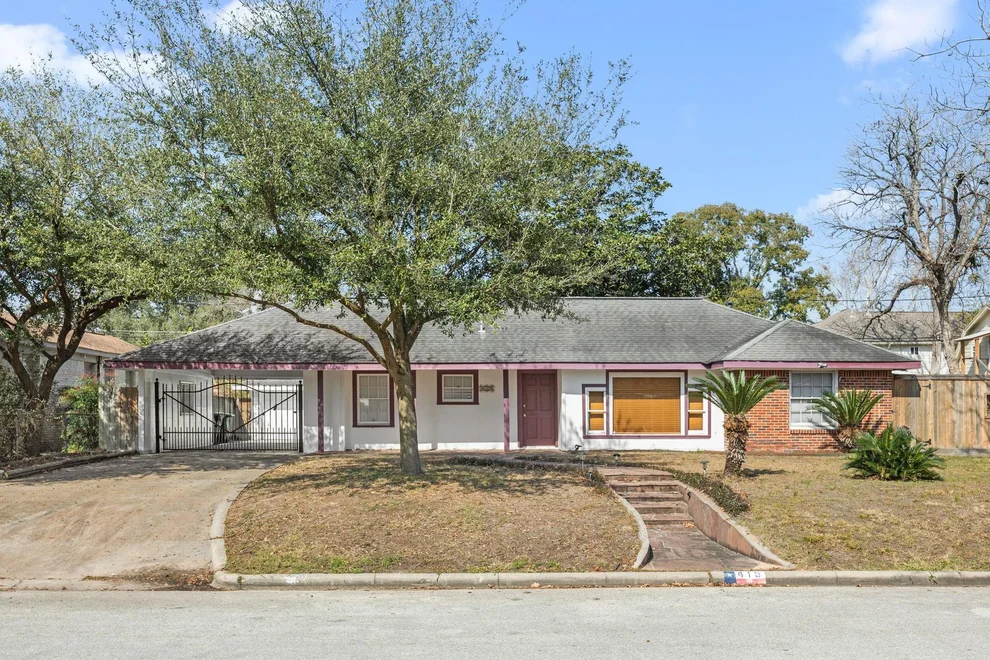 Unit for sale at 415 Woodard Street, Houston, TX 77009