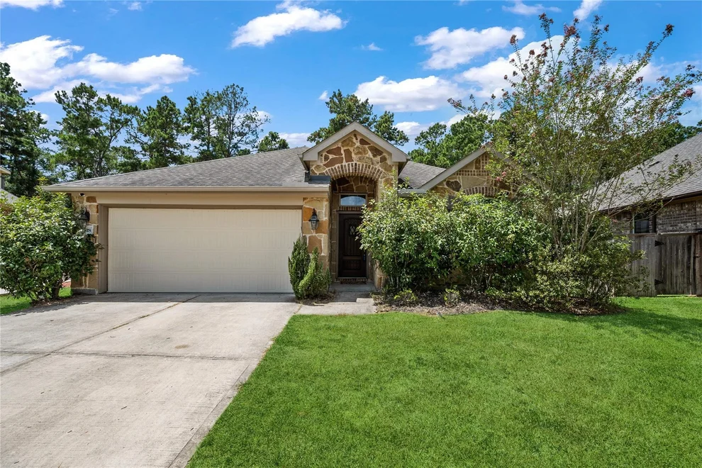 Unit for sale at 2818 Ridgecliff Court, Conroe, TX 77301