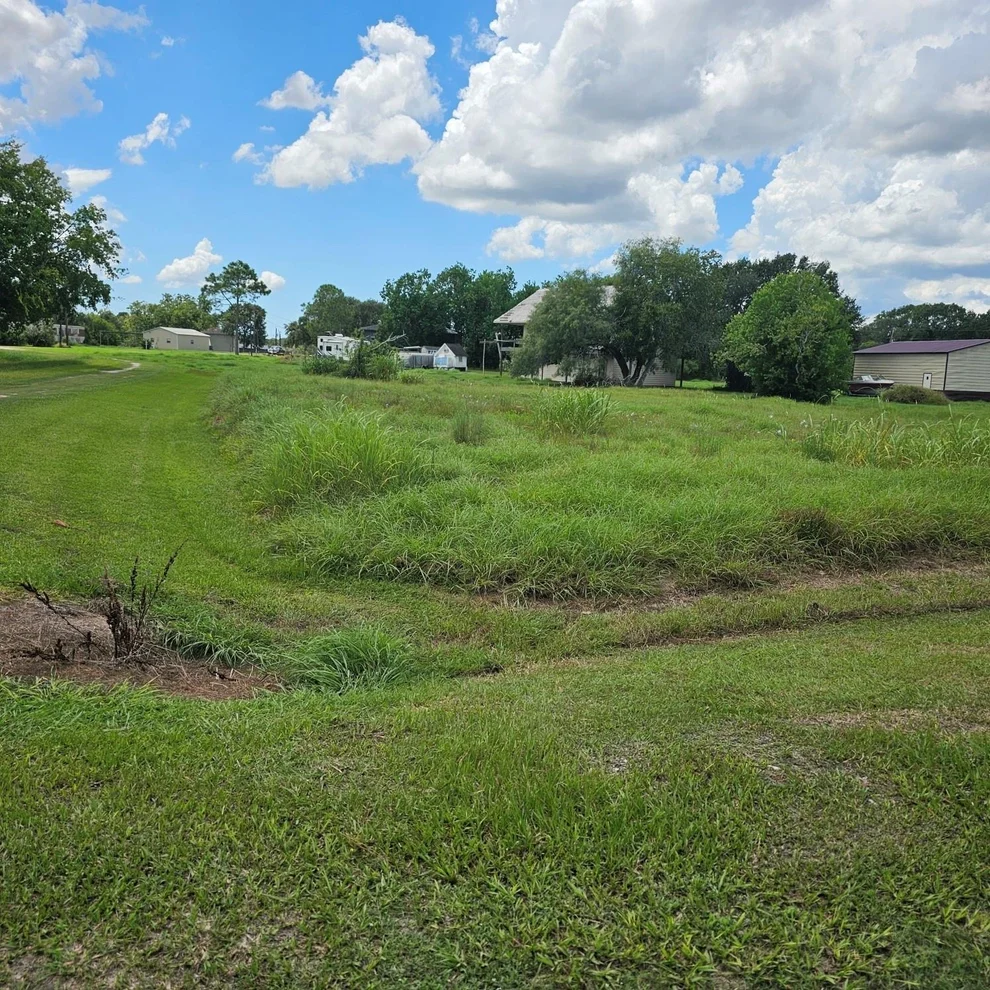 Unit for sale at 00000 Royalwood St, Palacios, TX 77465