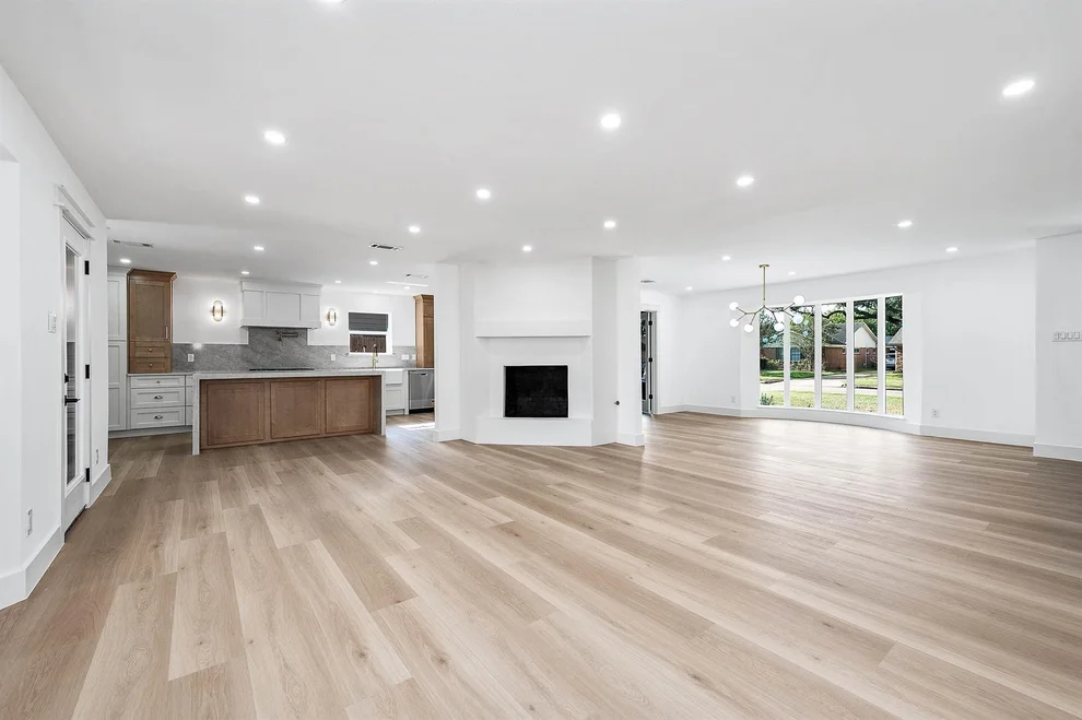 Unit for sale at 5507 Valkeith Drive, Houston, TX 77096