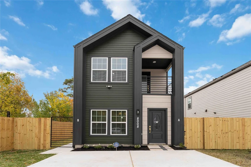 Unit for sale at 8008 Birmingham Street, Houston, TX 77028