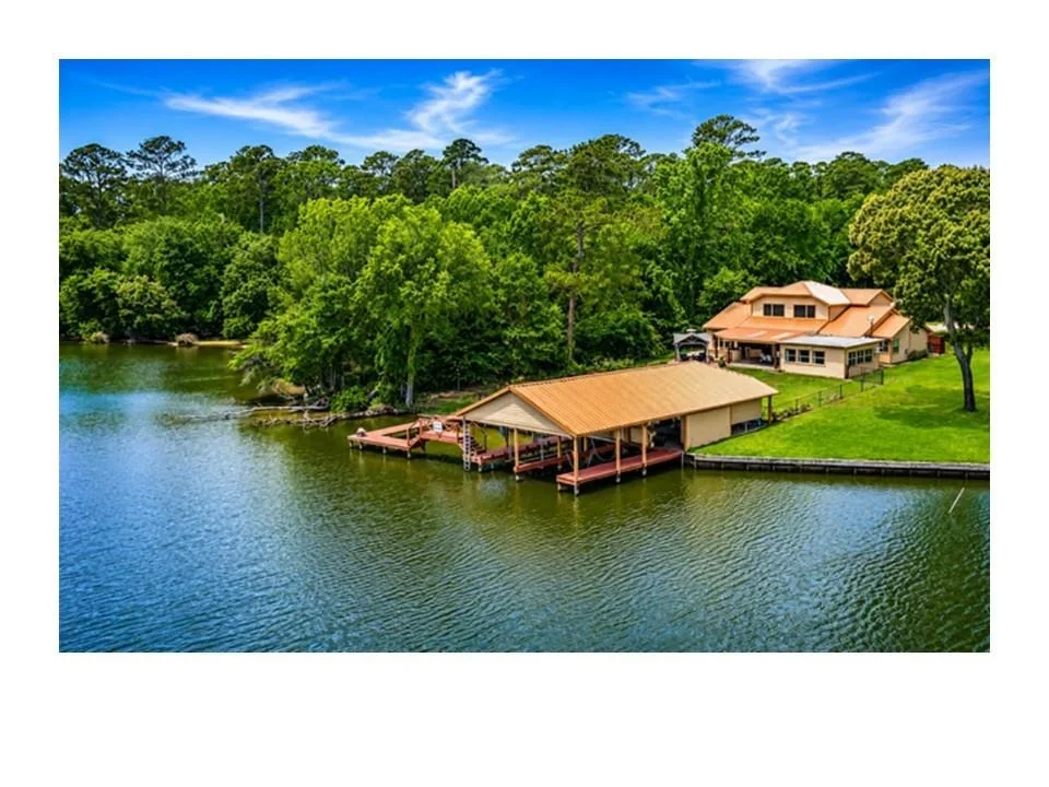 Unit for sale at 56 Magnolia Drive, Huntsville, TX 77340