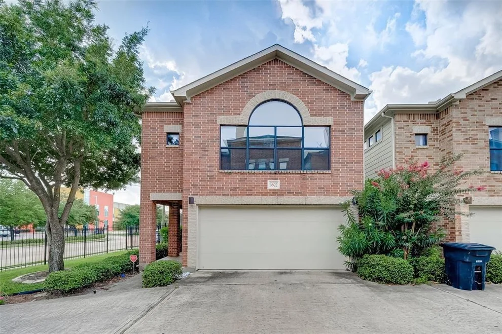 Unit for sale at 3602 Omeara Drive, Houston, TX 77025