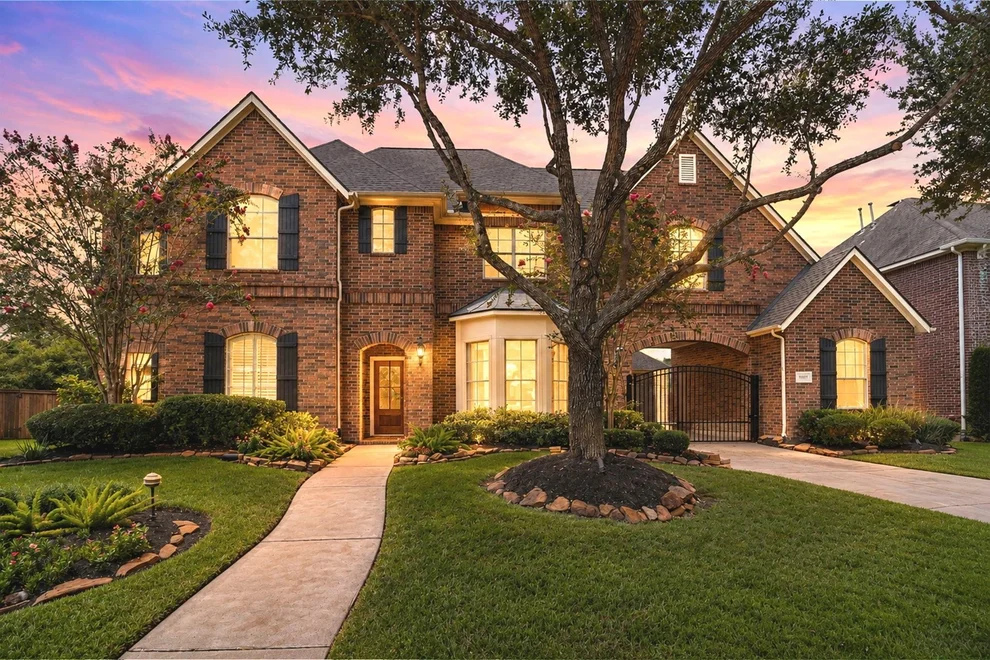 Unit for sale at 8607 Stones Throw Lane, Missouri City, TX 77459