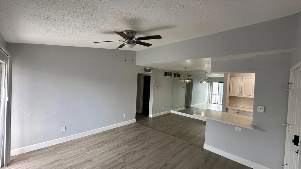 Unit for sale at 9550 Deering Drive, Houston, TX 77036