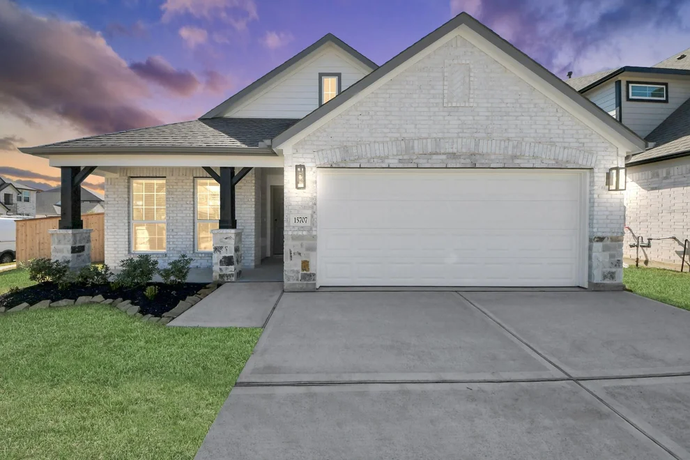 Unit for sale at 15707 Telge Ridge Lane, Cypress, TX 77429