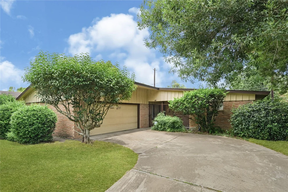 Unit for sale at 14531 Alkay Street, Houston, TX 77045