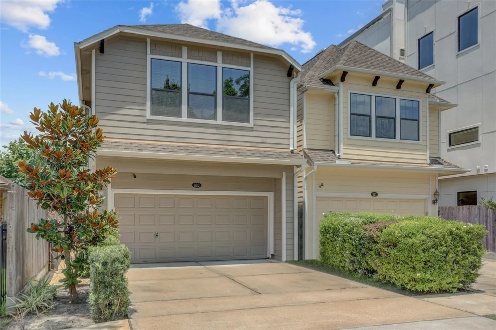 Unit for sale at 823 W 24th Street, Houston, TX 77008