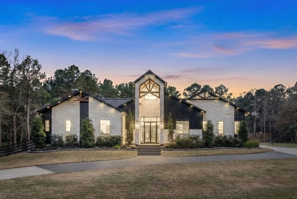 Unit for sale at 7145 Morningbrook Drive, Montgomery, TX 77316
