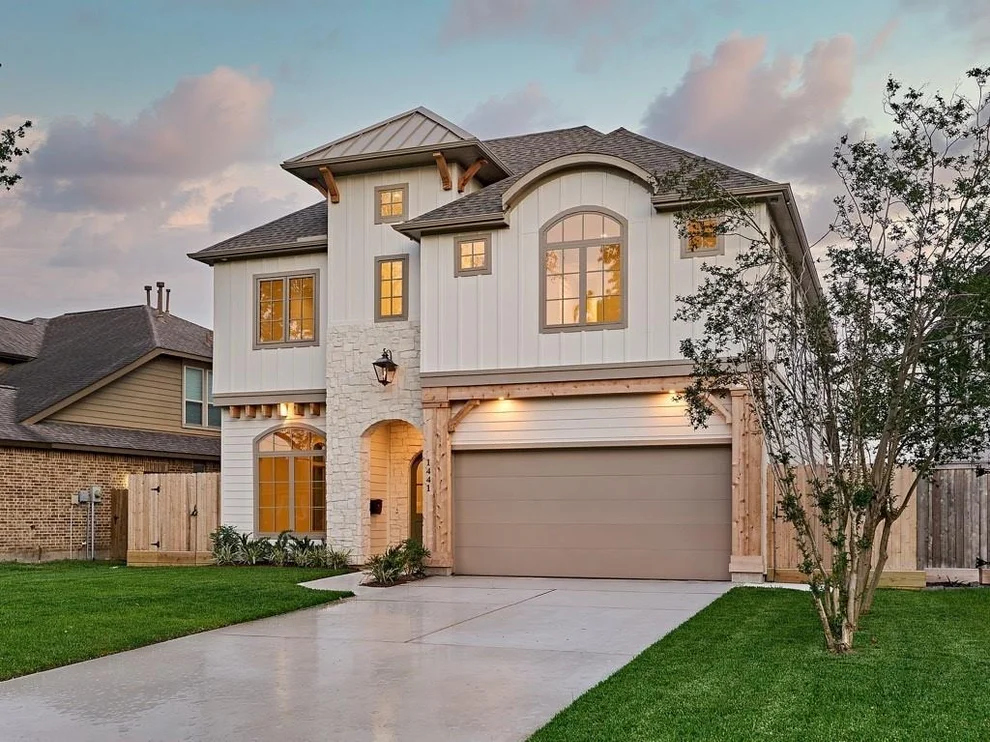 Unit for sale at 1441 Chamboard Lane, Houston, TX 77018