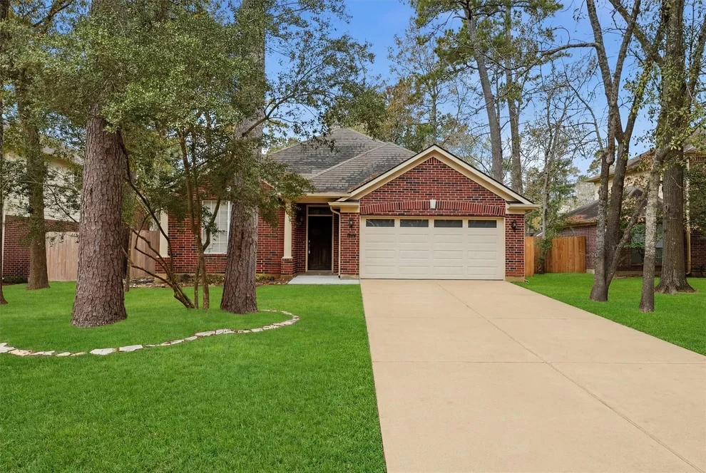 Unit for sale at 50 E Trillium Circle, The Woodlands, TX 77381
