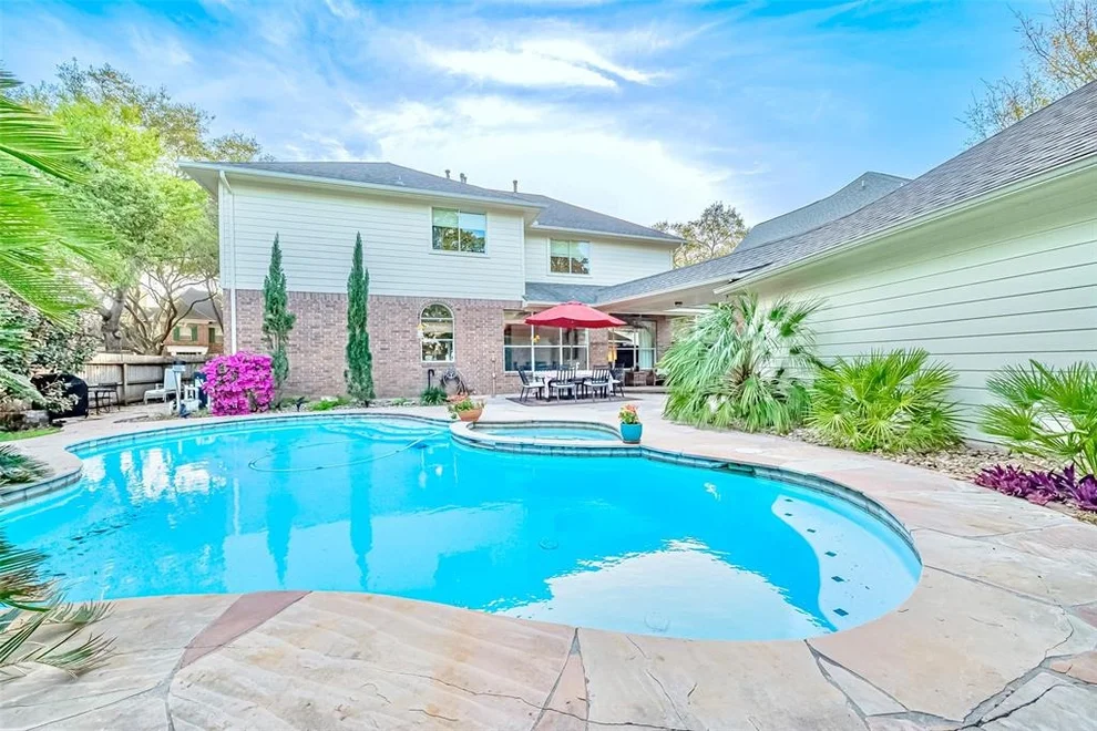 Unit for sale at 17414 Rolling Brook Court, Sugar Land, TX 77479