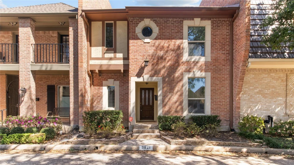 Unit for sale at 9621 Longmont Drive, Houston, TX 77063