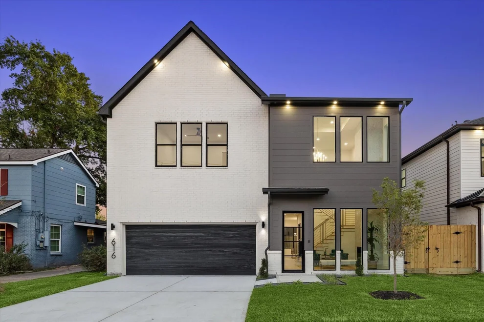 Unit for sale at 616 Eleanor Street, Houston, TX 77009