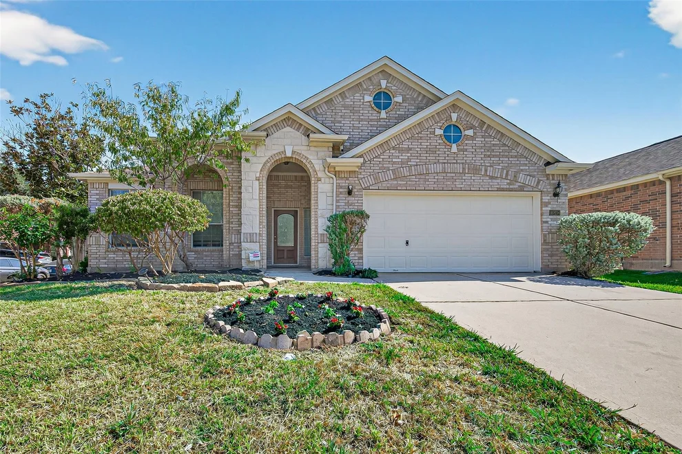 Unit for sale at 10334 Cascade Hills Drive, Houston, TX 77064