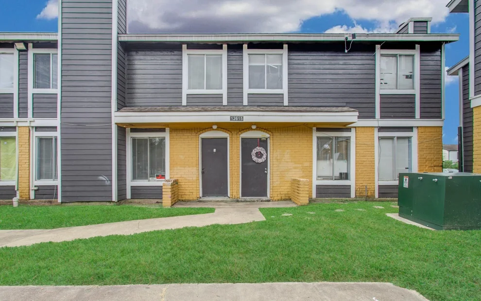 Unit for sale at 12615 Ashford Meadow Drive, Houston, TX 77082
