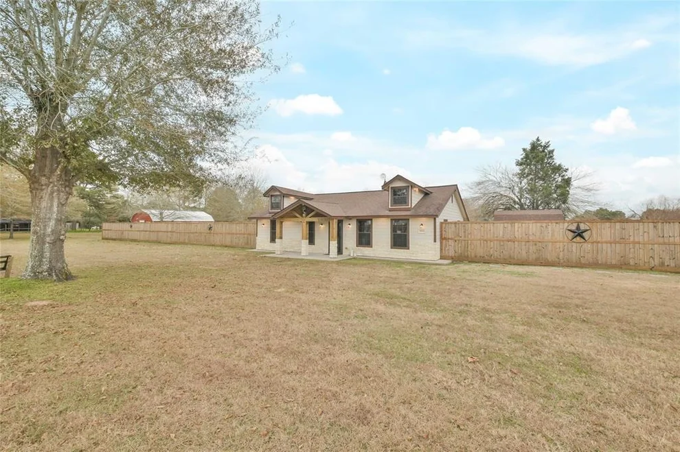 Unit for sale at 30925 Pohl Road, Waller, TX 77484