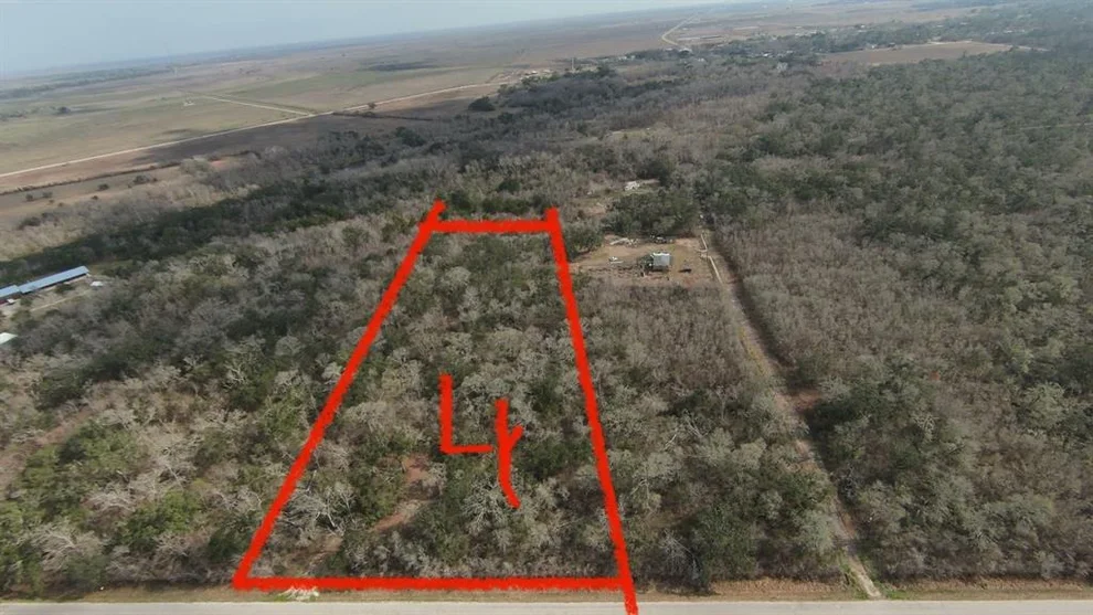 Unit for sale at 281 Tr 4 Ramblewood Road, Sargent, TX 77414