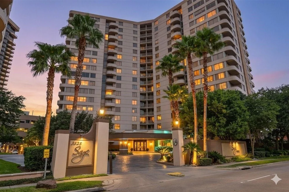 Unit for sale at 3525 Sage Road, Houston, TX 77056
