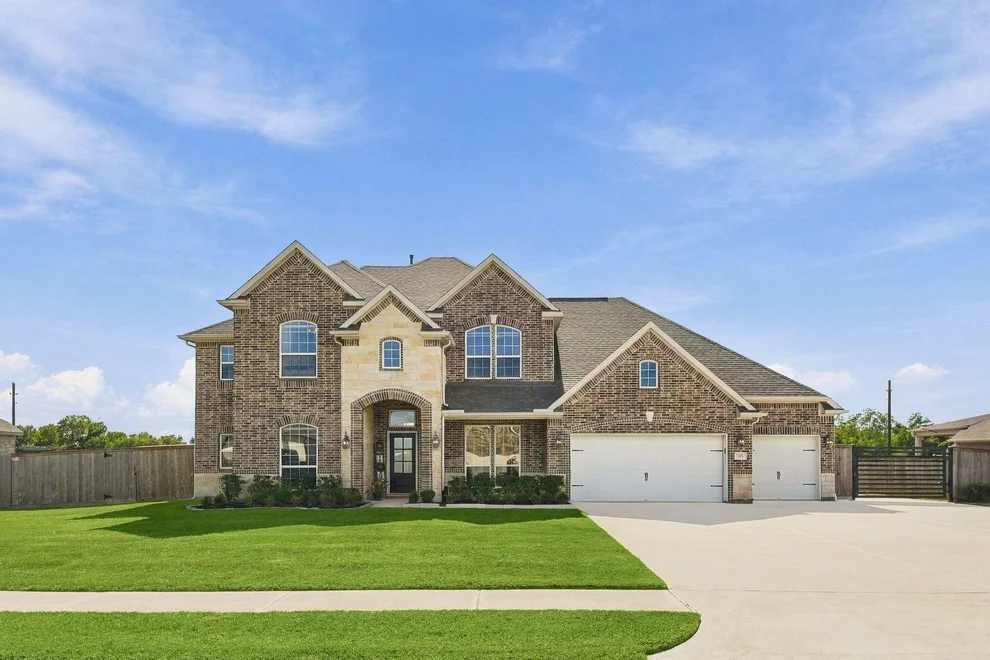 Unit for sale at 7606 Keechi Place, Baytown, TX 77523