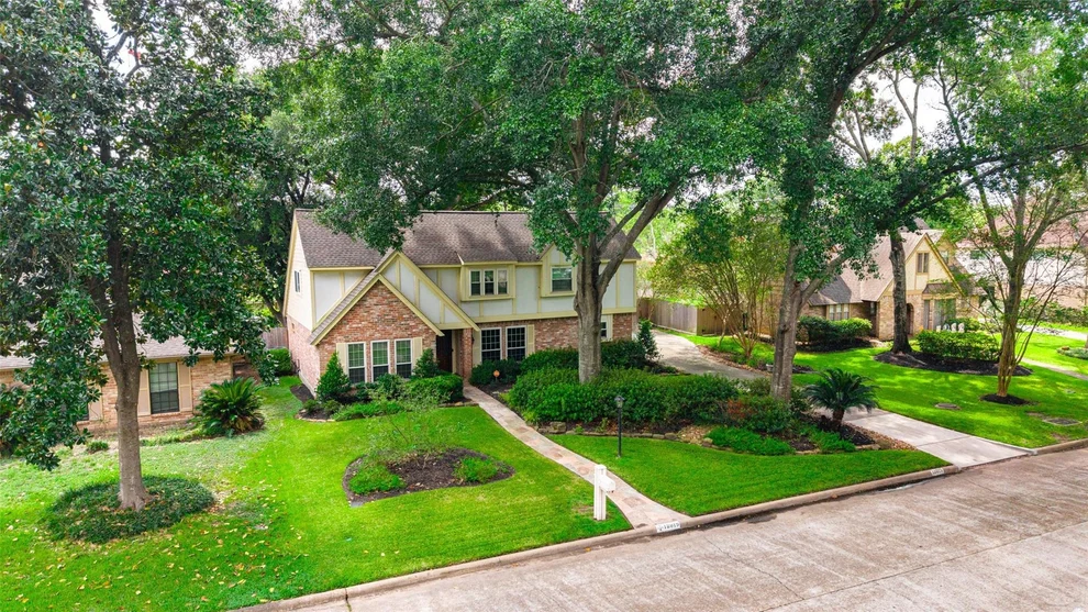 Unit for sale at 18019 Shadow Valley Drive, Spring, TX 77379
