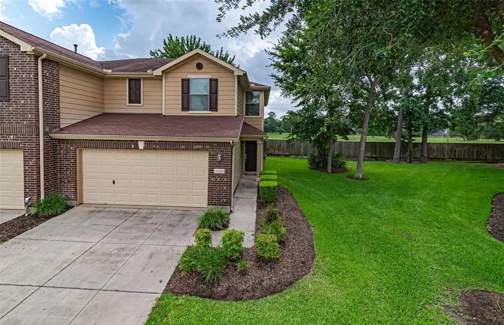 Unit for sale at 16008 Limestone Lake Drive, Tomball, TX 77377