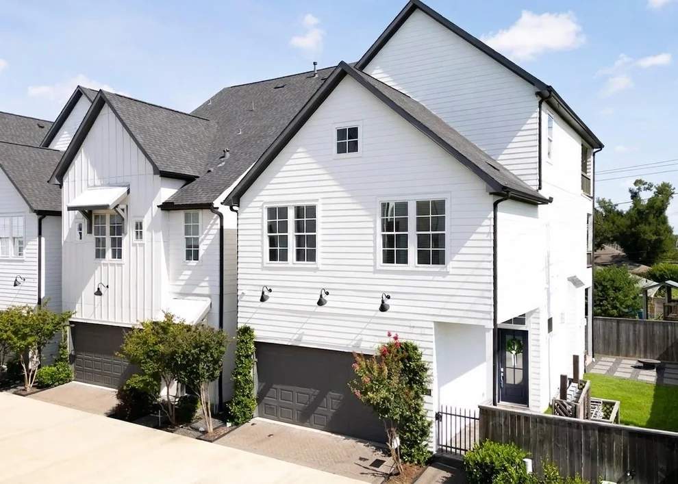 Unit for sale at 3302 Timbergrove Heights Street, Houston, TX 77008