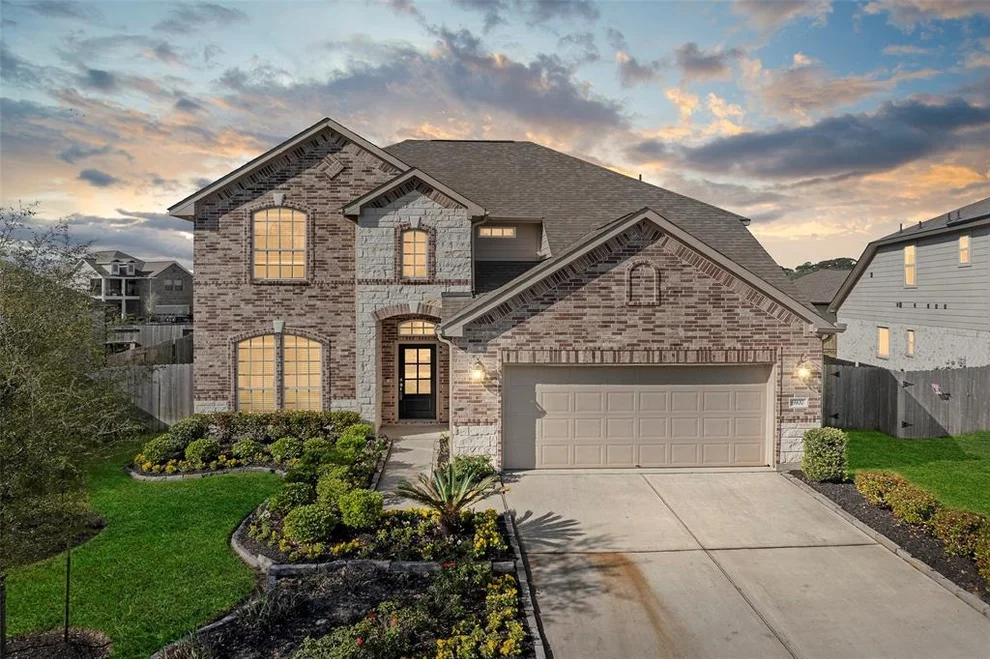 Unit for sale at 6907 Aspen Peak Drive, Baytown, TX 77521