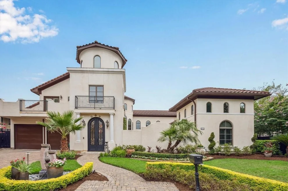 Unit for sale at 3510 Avignon Court, Houston, TX 77082