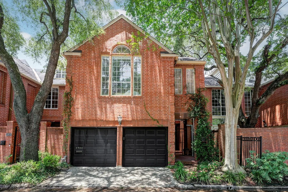 Unit for sale at 4904 Yoakum Boulevard, Houston, TX 77006