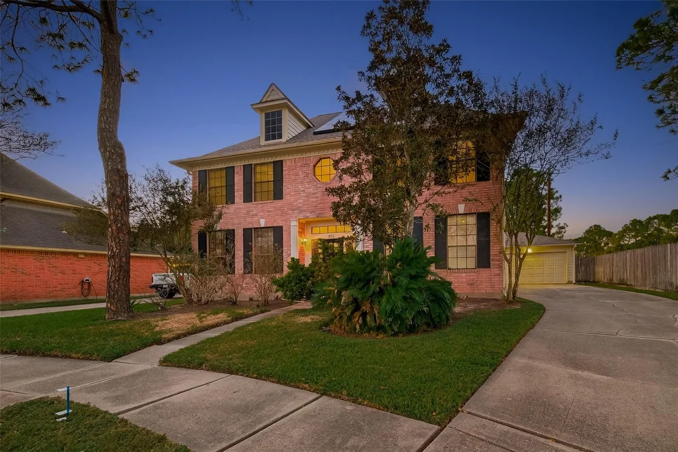 Unit for sale at 851 Quiet Spring Lane, Houston, TX 77062
