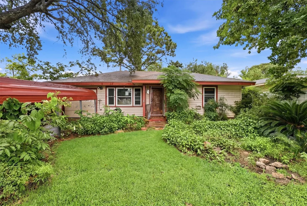 Unit for sale at 4211 E Villa Street, Houston, TX 77017