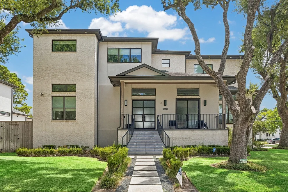 Unit for sale at 4951 Valkeith Drive, Houston, TX 77096