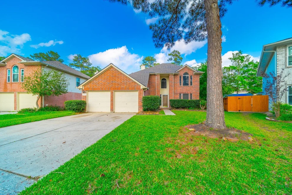 Unit for sale at 16019 Hilton Head Lane, Cypress, TX 77429