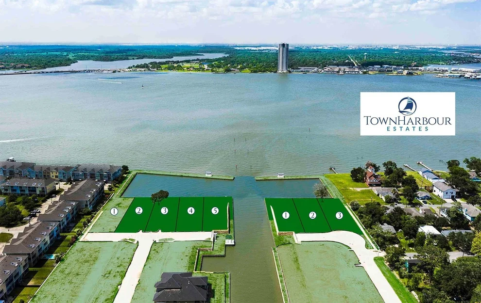 Unit for sale at 113 Seaway Lane, League City, TX 77573
