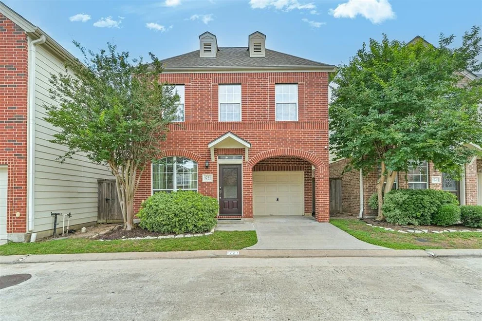Unit for sale at 1721 Aden Drive, Houston, TX 77003