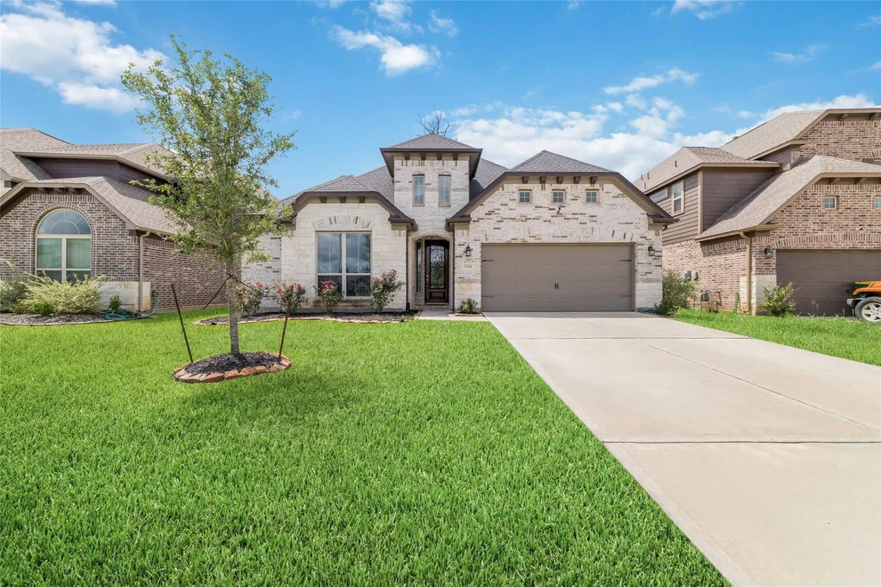 Unit for sale at 3324 Hickory Leaf Trail, Conroe, TX 77301