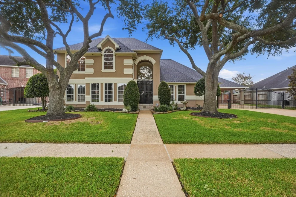 Unit for sale at 4815 Bayfair Street, Pasadena, TX 77505