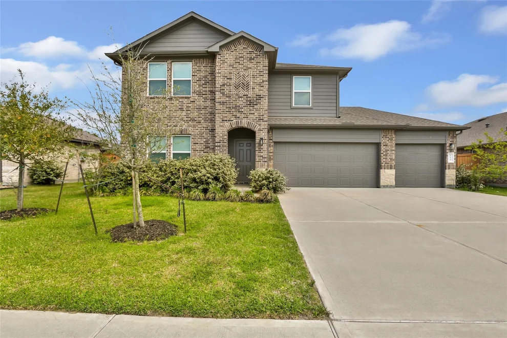 Unit for sale at 519 San Marcos Trail, Dayton, TX 77535