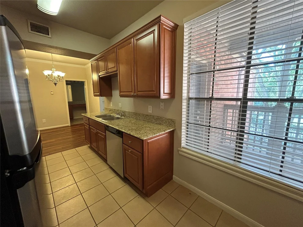 Unit for sale at 2255 Braeswood Park Drive, Houston, TX 77030