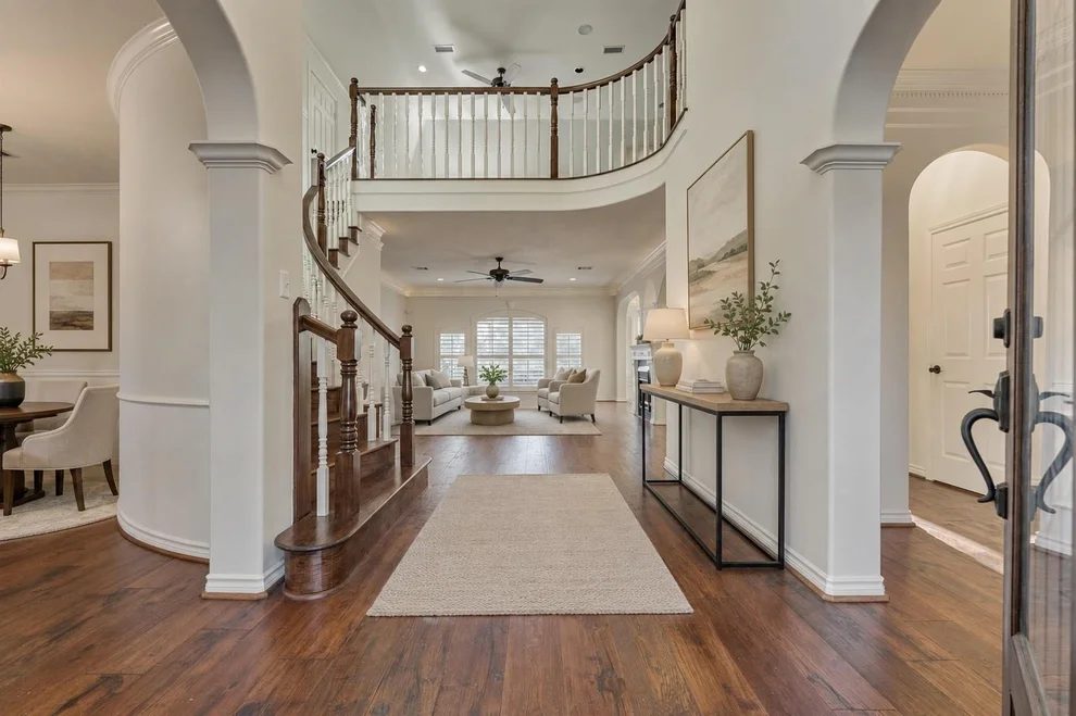 Unit for sale at 147 Sunnyvale W, Montgomery, TX 77356